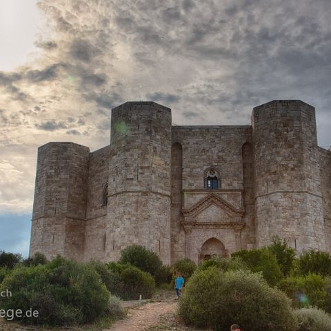 Region Bari 002 Castel del Monte, achteckige Burg von Kaiser Friedrich II Hohenstaufen, Andria, Apulien, Italien, Italia, Italy