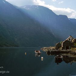 Nordeuropa Faszinierende Reisebilder aus Norwegen: Oslo, Bergen, Sognefjord, Jotunheimen, Hardangervidda, Alesund, Trondheim und...